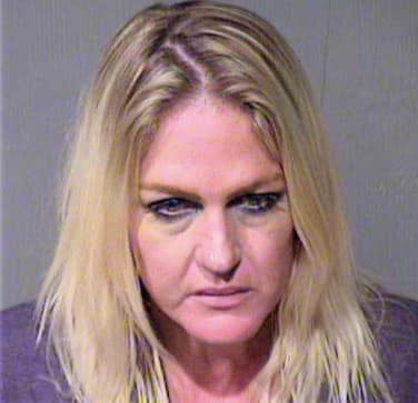 Champagne Gwen - Maricopa County, AZ 