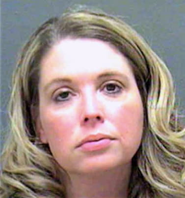 Tocado Jeannie - Mecklenburg County, NC 