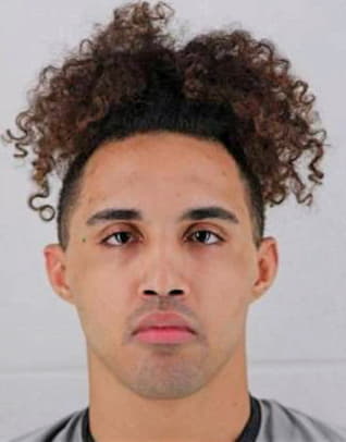 Delacruzz Lazaro - Johnson County, KS 
