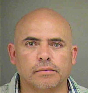 Vertiz Fernando - Mecklenburg County, NC 