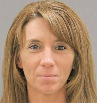 Lindsey Michelle - Winnebago County, IL 