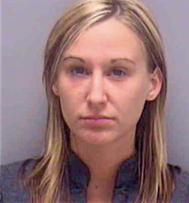 Sazy Lindsay - Lee County, FL 