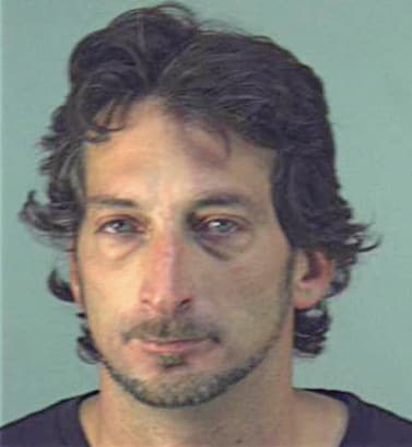 Moldthan Travis - Lake County, FL 