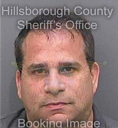 Capote Roberto - Hillsborough County, FL 